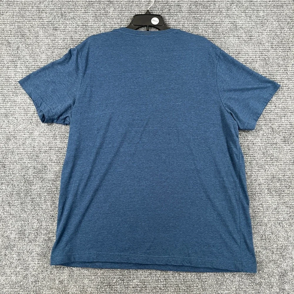 Levis Disney Mickey Mouse T-Shirt Mens 2XL Blue Pocket Graphic Casual Tee